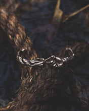 Load image into Gallery viewer, &quot;Reciso&quot; Bracelet in Brass or Sterling Silver